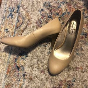 New Life Stride heels